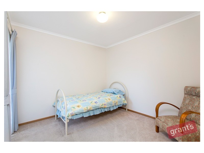 2 Kendall Drive, Narre Warren VIC 3805