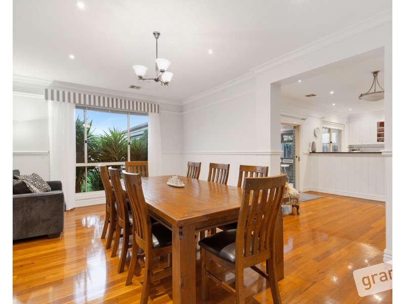 44 Moondarra Drive, Berwick VIC 3806