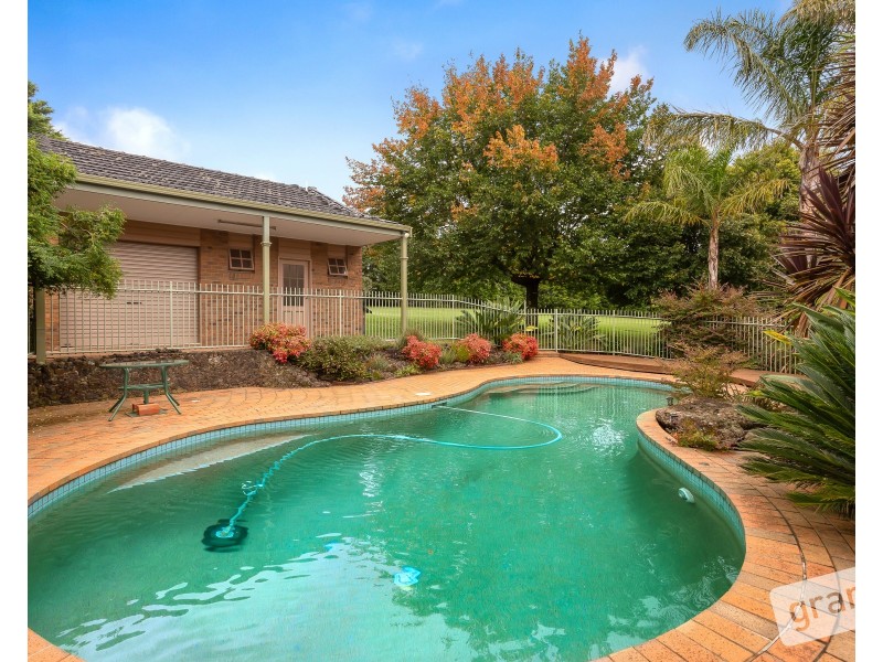 79 Ebeli Close, Narre Warren North VIC 3804