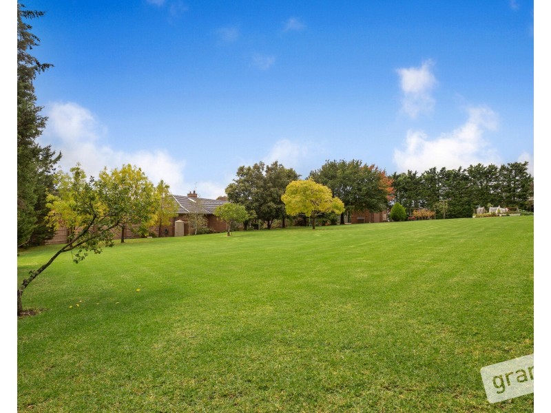 79 Ebeli Close, Narre Warren North VIC 3804