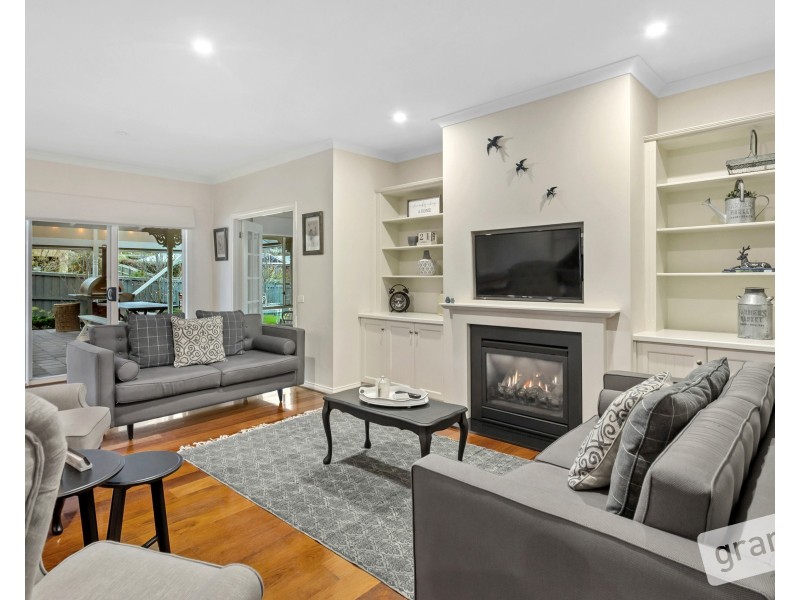 40 North Hidden Valley Circuit, Beaconsfield VIC 3807