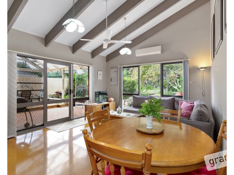 18 Fountain Drive, Narre Warren VIC 3805