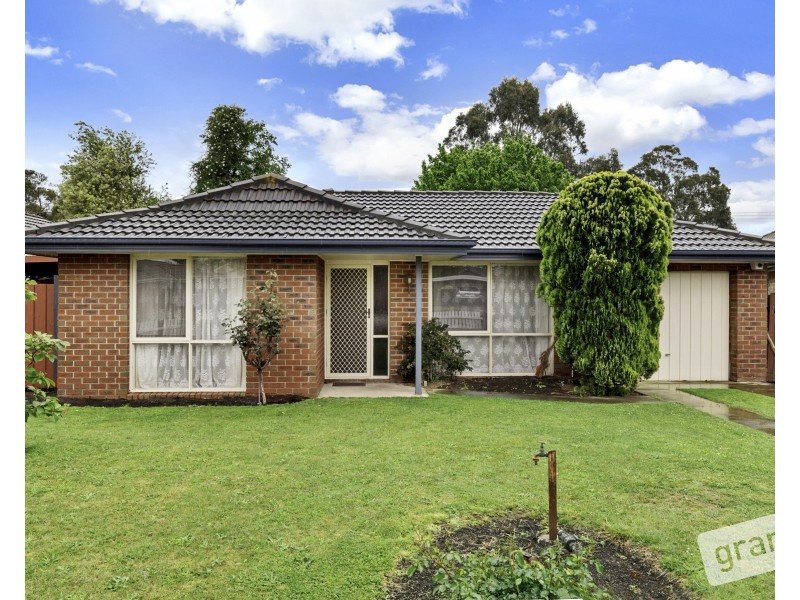 34 Willslie Crescent, Berwick VIC 3806
