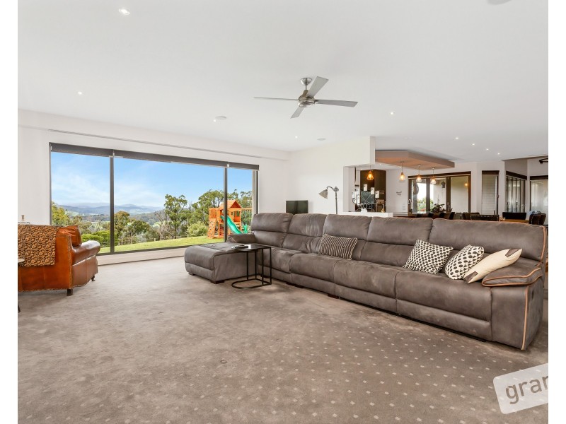 45 Bayard Drive, Pakenham Upper VIC 3810