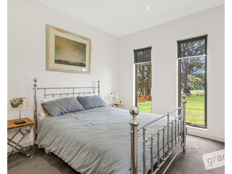 45 Bayard Drive, Pakenham Upper VIC 3810