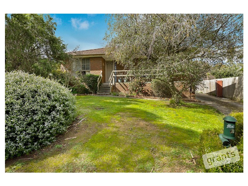 32 The Grange, Hampton Park VIC 3976