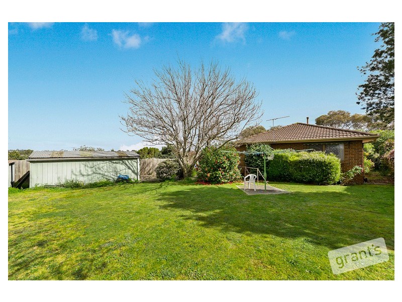 32 The Grange, Hampton Park VIC 3976