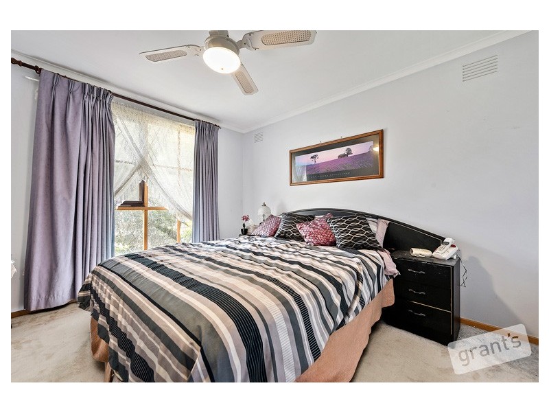 32 The Grange, Hampton Park VIC 3976