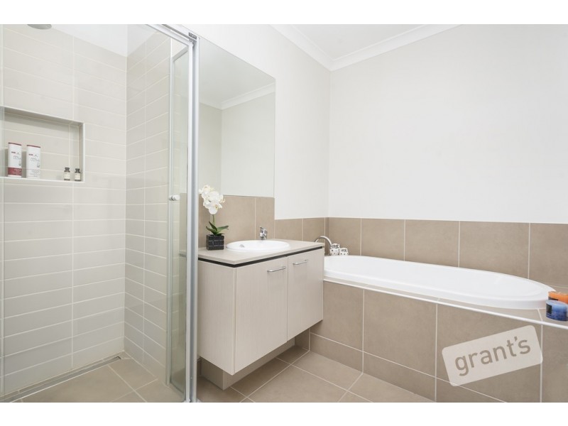 1 Tresize Court, Lang Lang VIC 3984