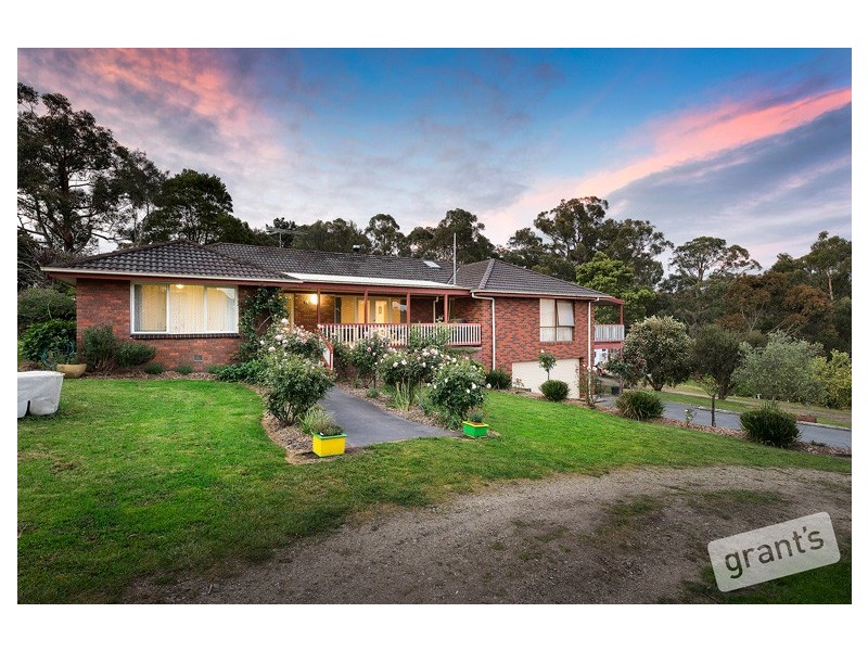 25 Harvie Road, Pakenham Upper VIC 3810