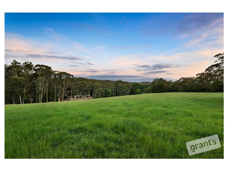 25 Harvie Road, Pakenham Upper VIC 3810