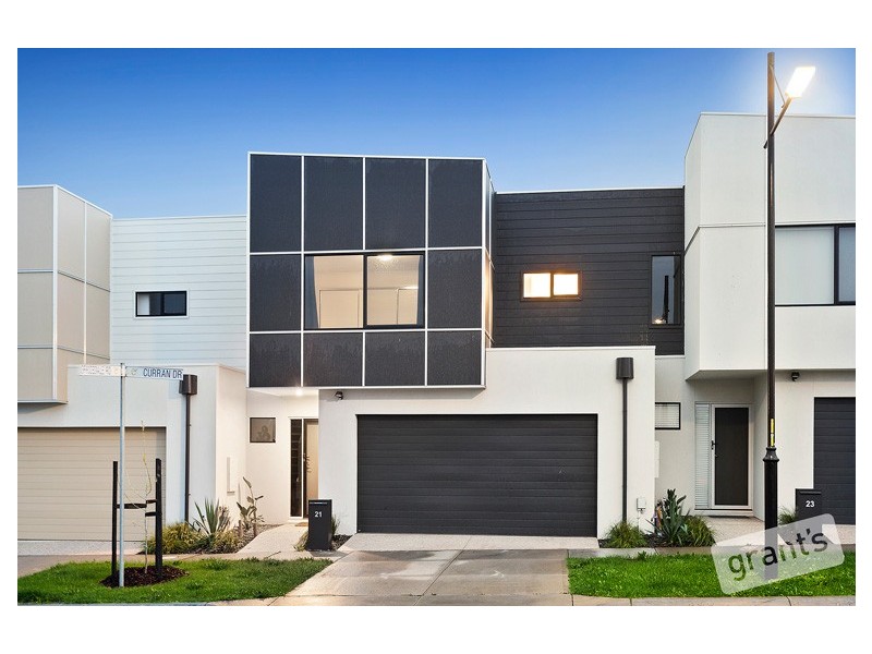 21 Curran Drive, Officer VIC 3809