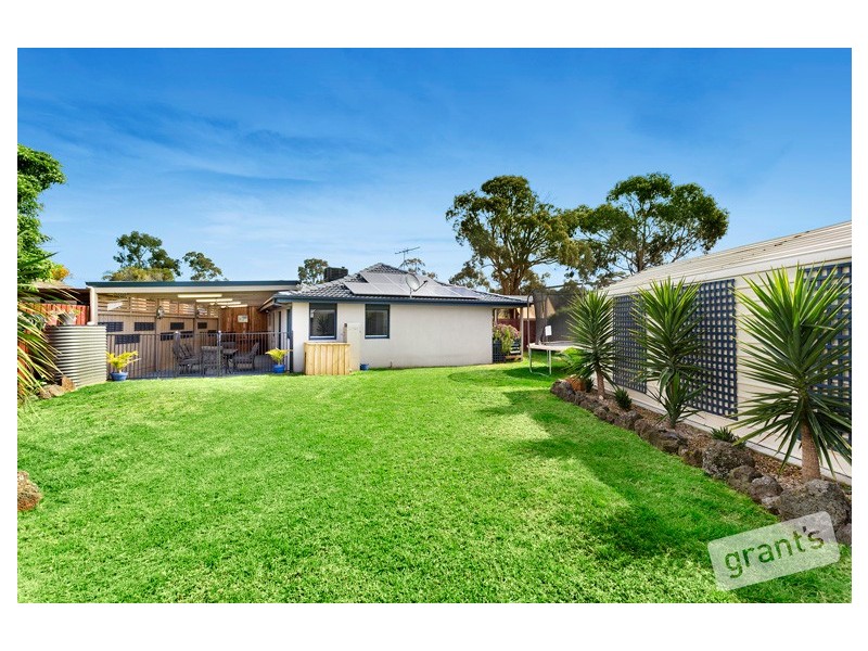 22 Whimbrel Crescent, Carrum Downs VIC 3201