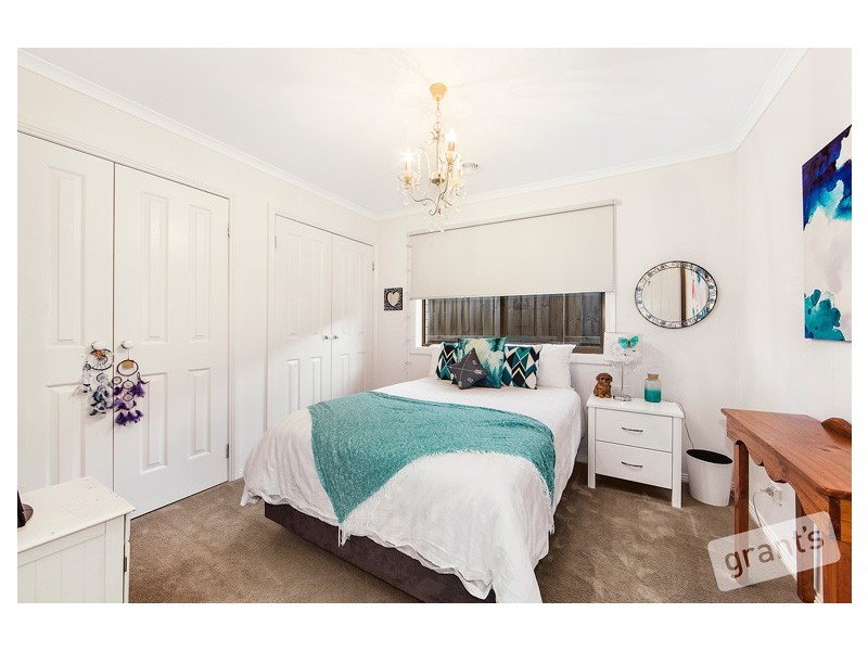 51 Sandalwood Drive, Pakenham VIC 3810