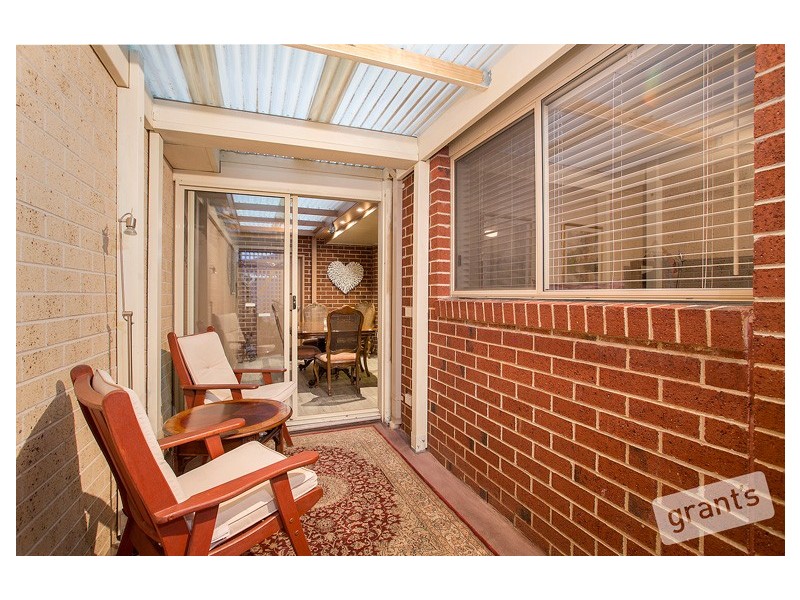 24 Discovery Street, Pakenham VIC 3810