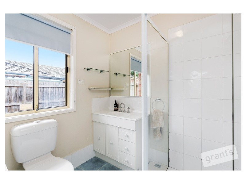 5 Opal Court, Skye VIC 3977