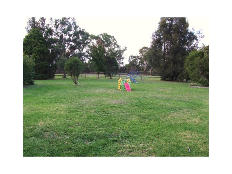 350 Sand Road, Longwarry VIC 3816