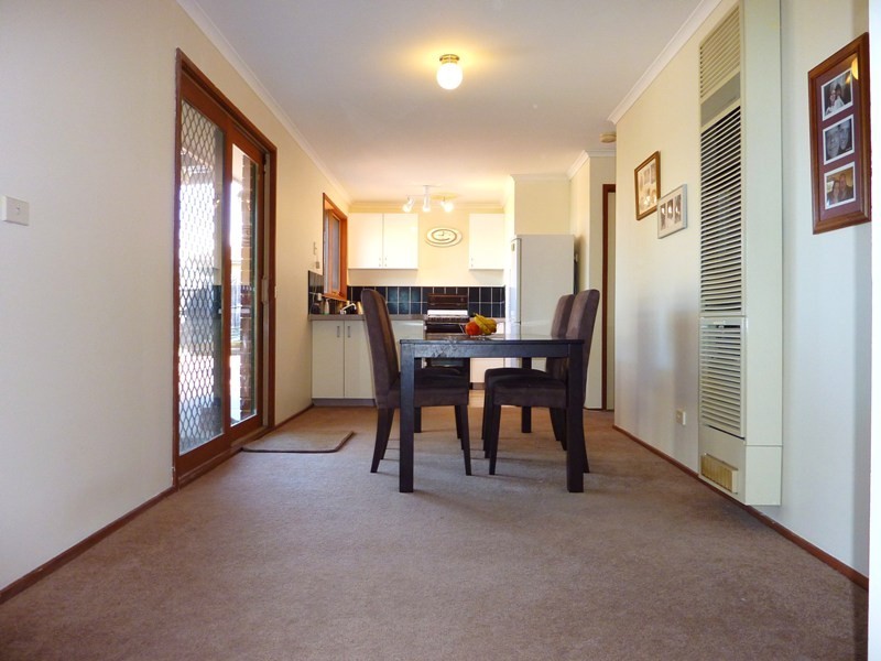 1 Kate Court, Pakenham VIC 3810