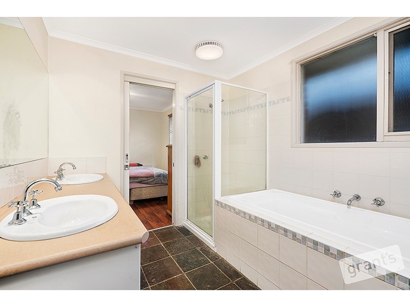 36 Anaconda Road, Narre Warren VIC 3805