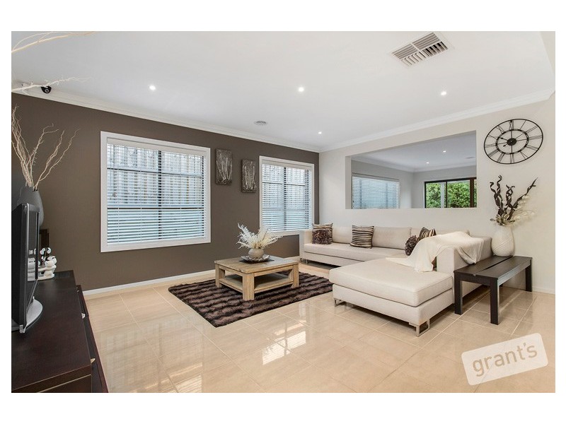 44 Grandvue Boulevard, Officer VIC 3809