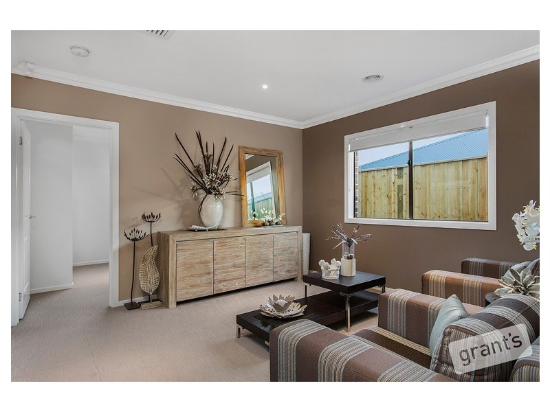 44 Grandvue Boulevard, Officer VIC 3809