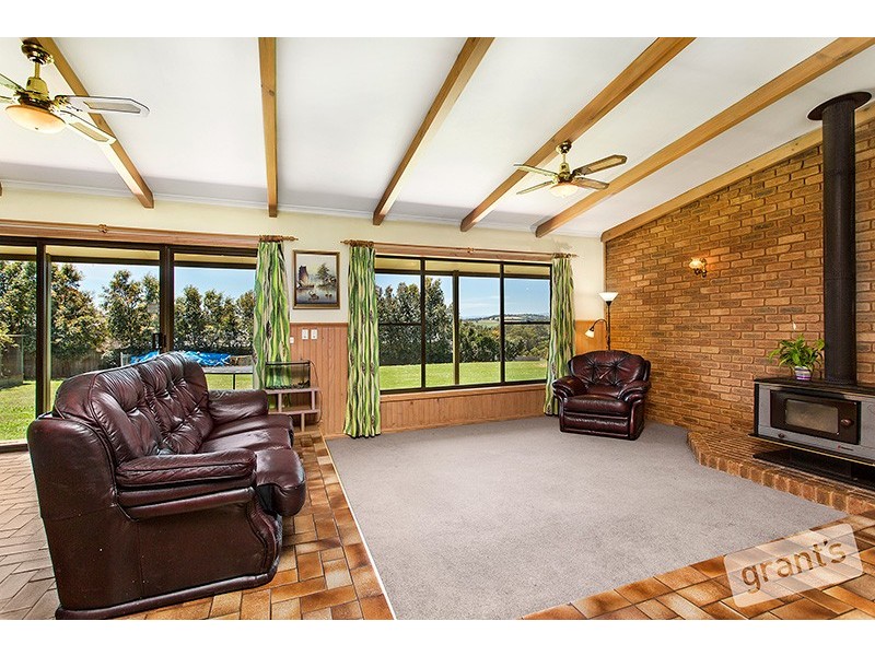 2 Oddy Street, Drouin VIC 3818