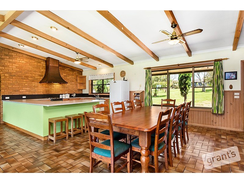 2 Oddy Street, Drouin VIC 3818