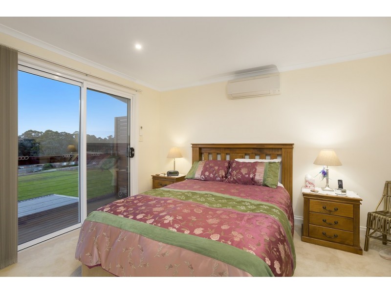 9 Lardner Road, Drouin VIC 3818