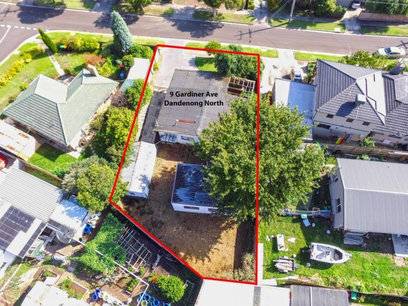 9 Gardiner Avenue, Dandenong North VIC 3175