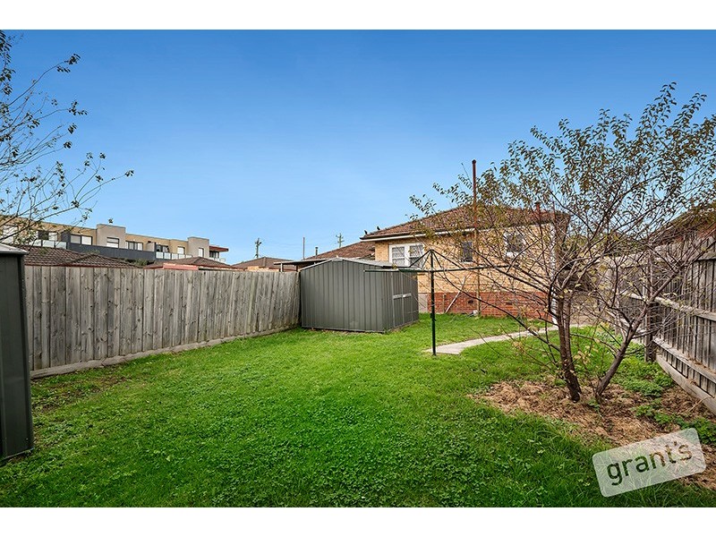 2/83 Jones Road, Dandenong VIC 3175