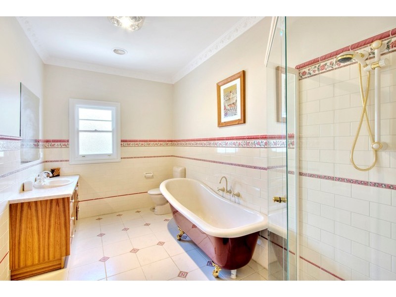 7 Trevethic Road, Springvale VIC 3171