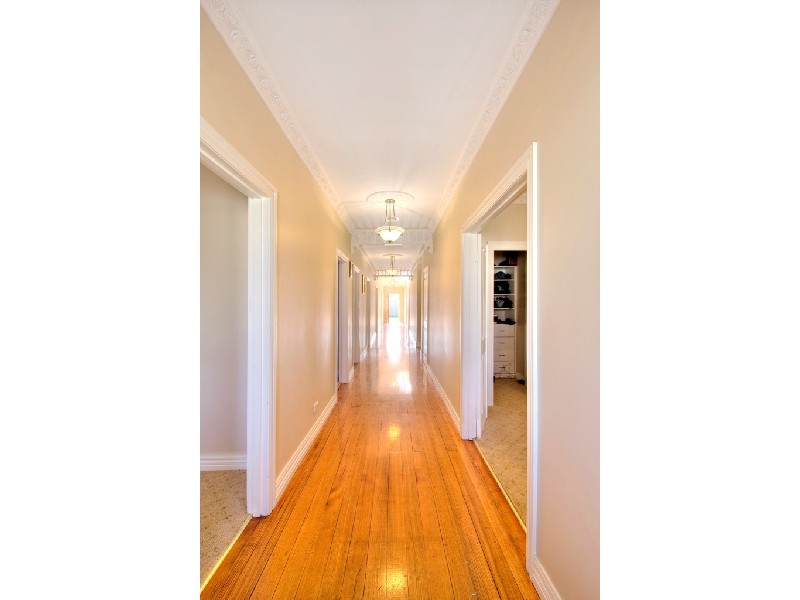 7 Trevethic Road, Springvale VIC 3171