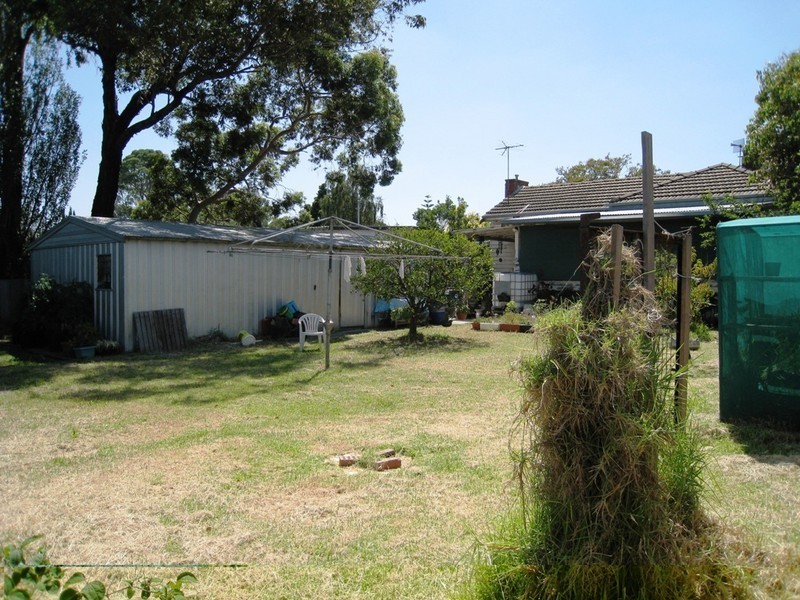 32 Ambrie Crescent, Noble Park VIC 3174