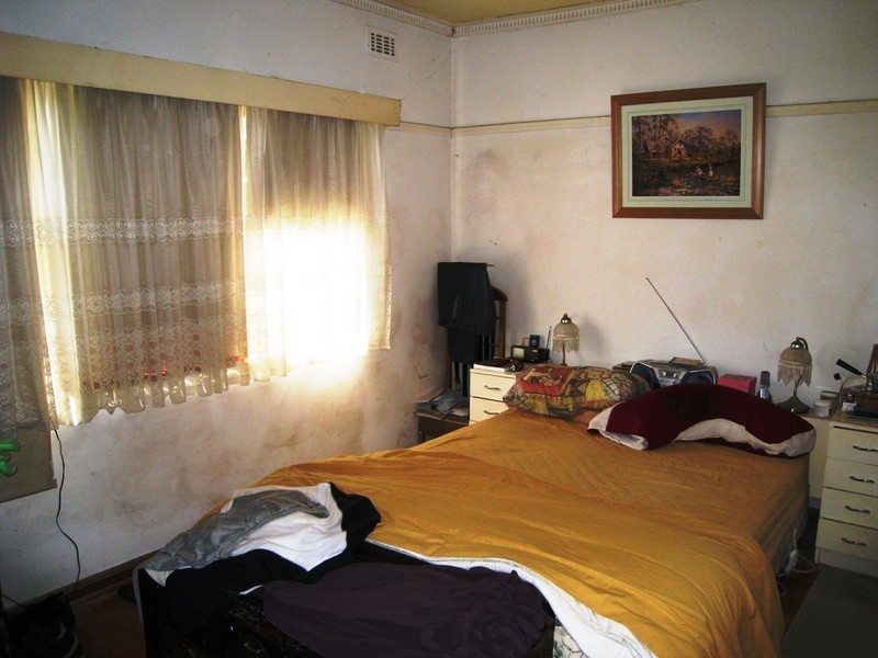 32 Ambrie Crescent, Noble Park VIC 3174