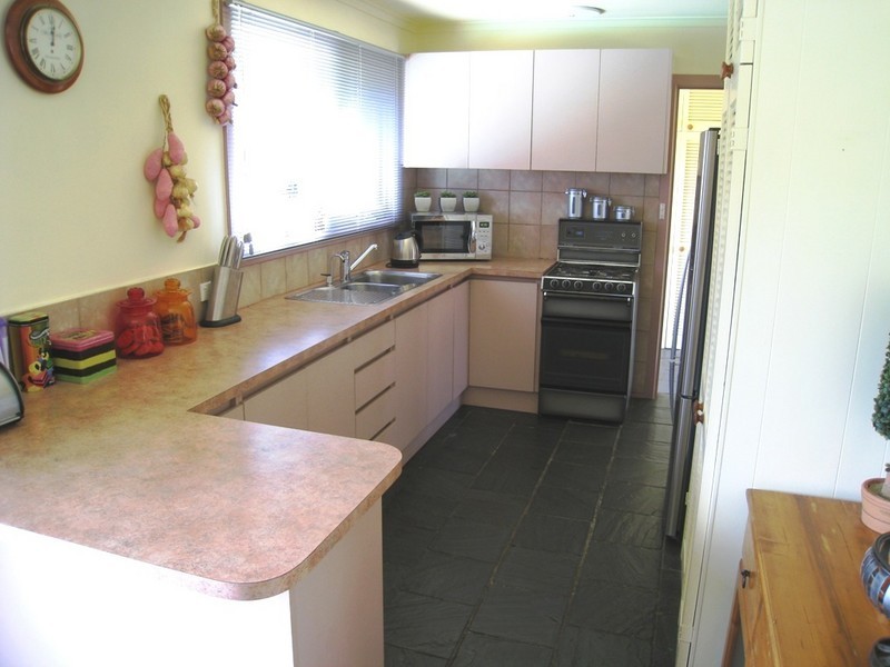 11 Lynette Court, Noble Park VIC 3174