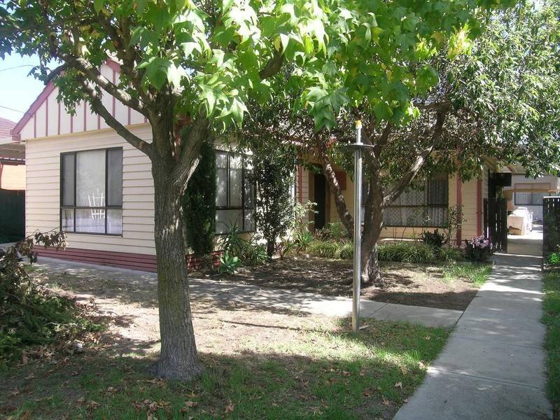 24 Edmond Street, Springvale VIC 3171