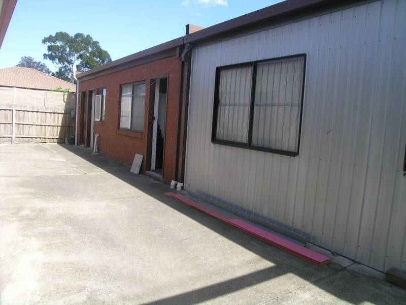 24 Edmond Street, Springvale VIC 3171