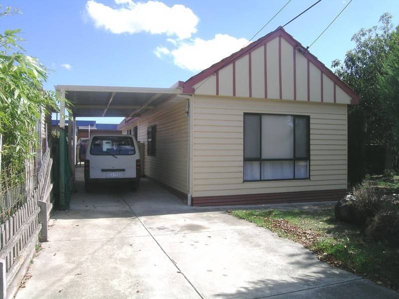 24 Edmond Street, Springvale VIC 3171