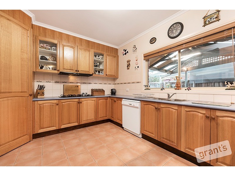 53 The Avenue, Narre Warren South VIC 3805