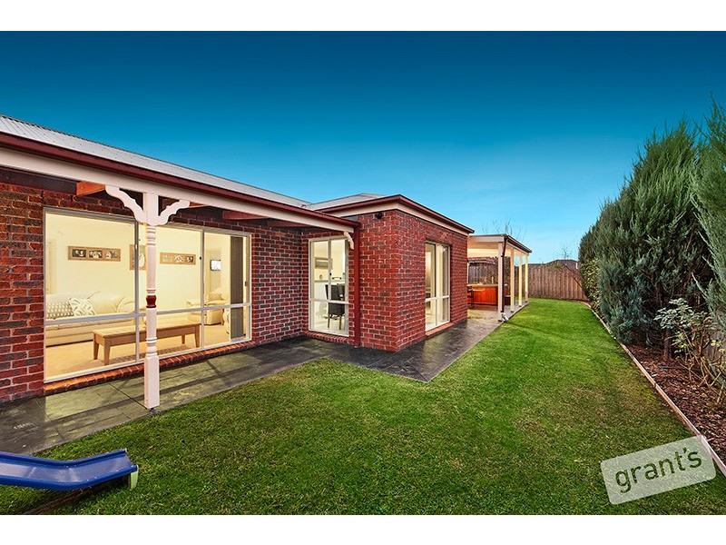 50 Parkwood Avenue, Narre Warren South VIC 3805