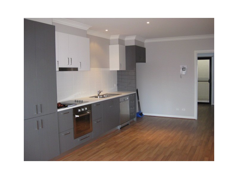 2/103-105 Springvale Road, Springvale VIC 3171