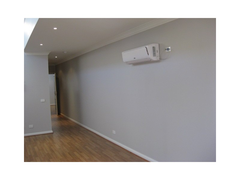 4/103-105 Springvale Road, Springvale VIC 3171