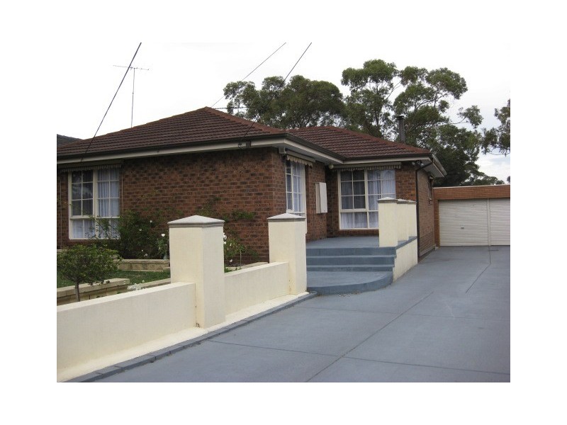 6 Kernot Crescent, Noble Park North VIC 3174