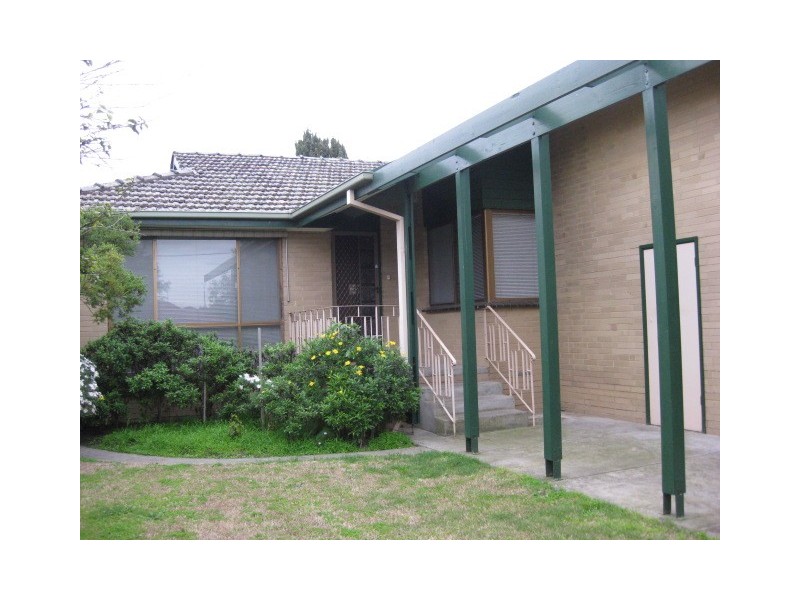 4 Wembley Court, Springvale South VIC 3172