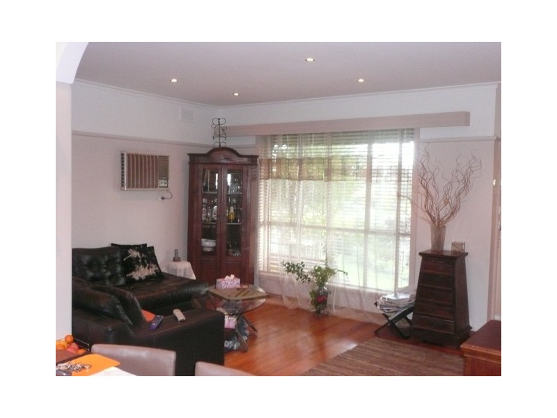 22 Sunline Avenue, Noble Park North VIC 3174