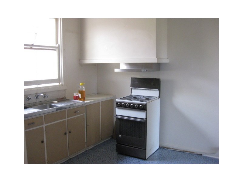 17 Loller Street, Springvale VIC 3171