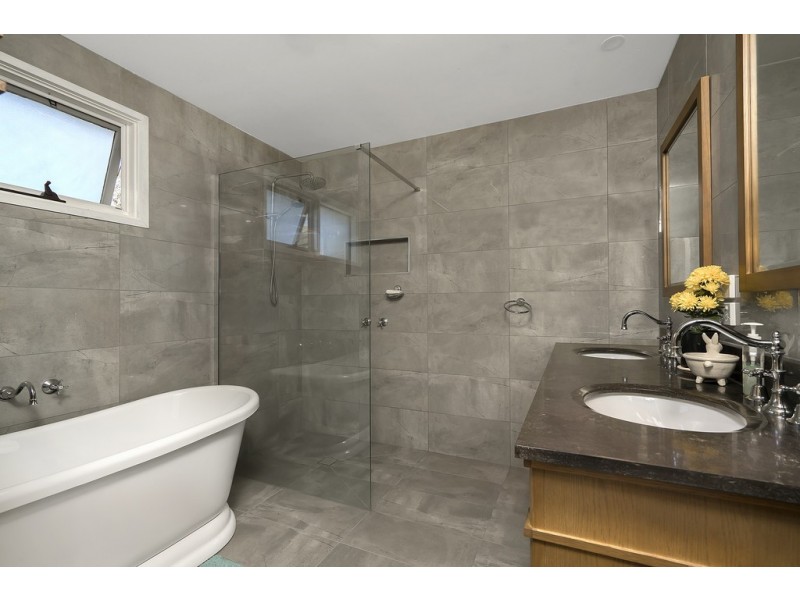 405 Garfield North Road, Garfield North VIC 3814