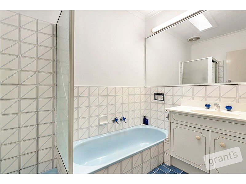 376 Frankston Dandenong Road, Seaford VIC 3198