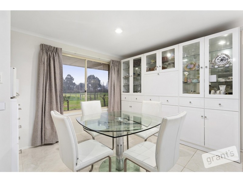 370 Five Mile Road, Pakenham South VIC 3810