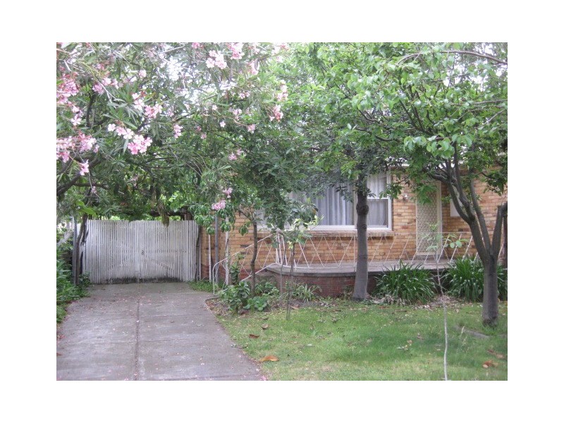 81 Jaguar Drive, Clayton VIC 3168